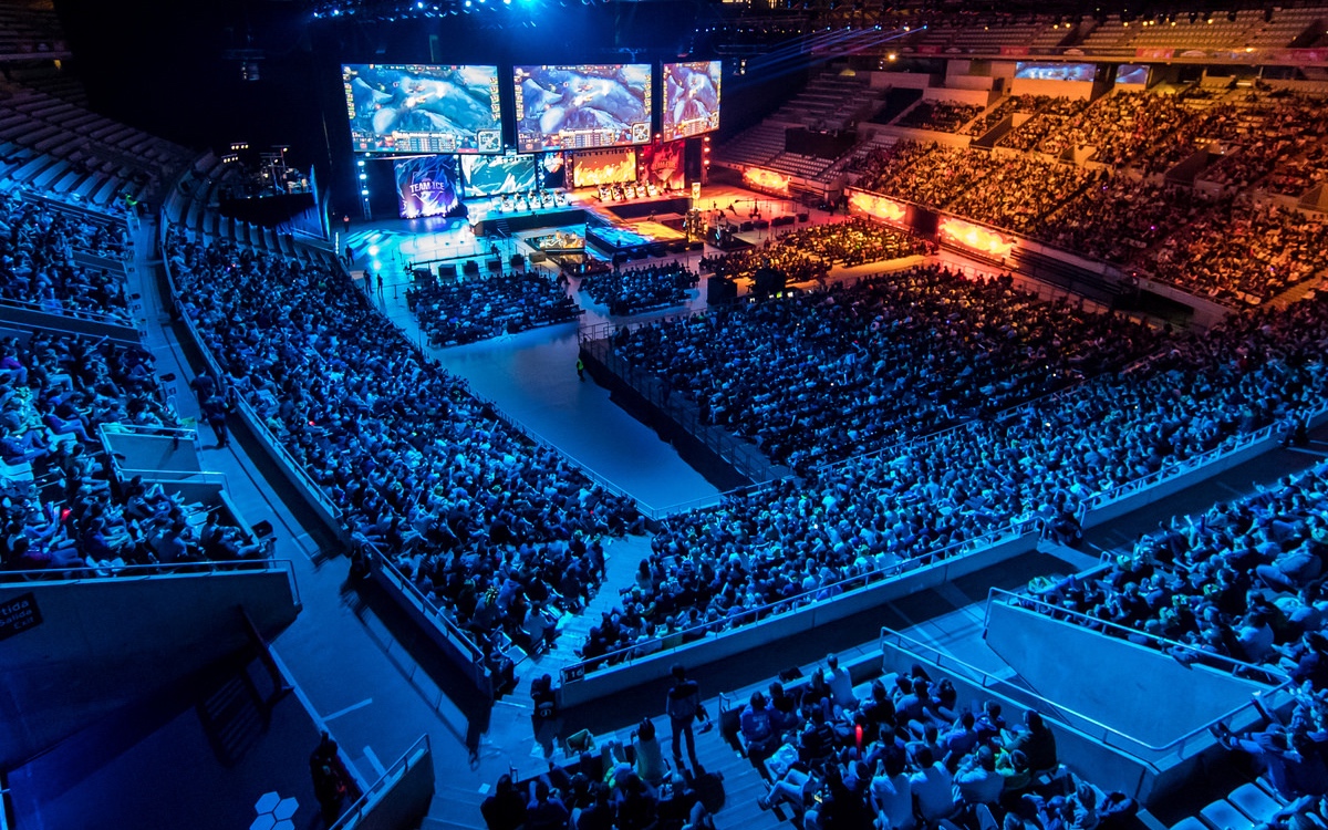 梦回仁川难挽狂澜 五杀得手峡谷皆寂 BLG挺近胜者组